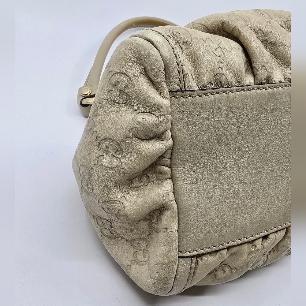 Gucci GG Guccissima Large D-Ring Abbey Hobo Bag - Picture 8 of 16